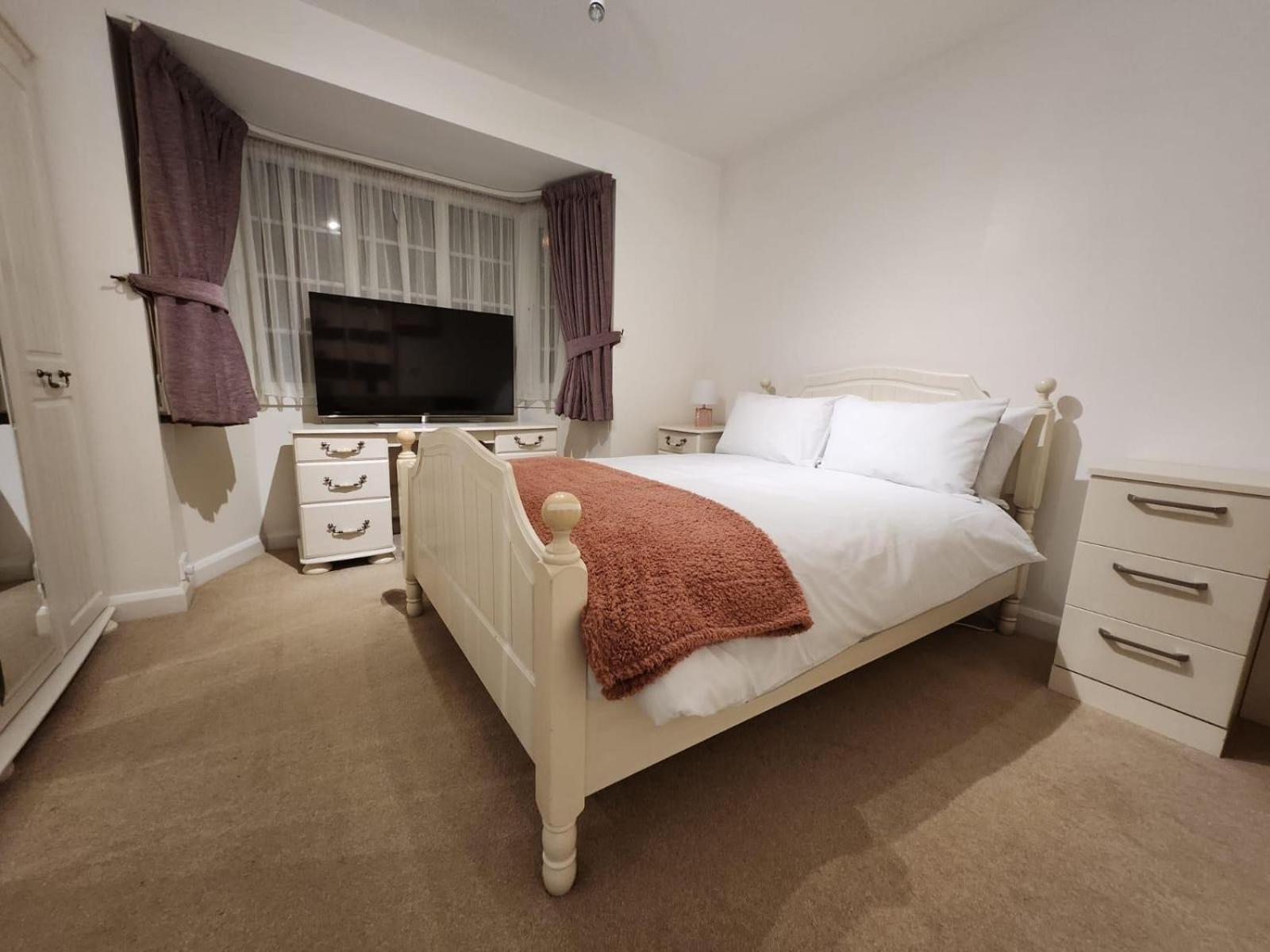 D Elmdon Homestay Shared 4 Bedrooms Birmingham Exterior foto